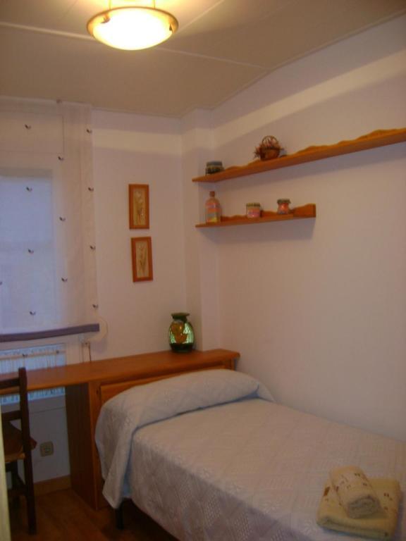 Apartamentos Pirineos Ordesa El Pueyo de Araguás Rum bild