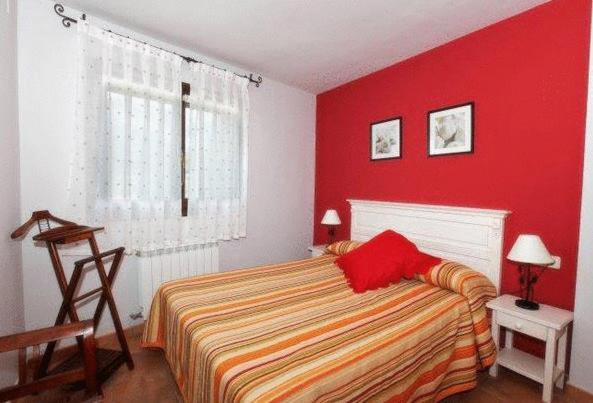 Apartamentos Pirineos Ordesa El Pueyo de Araguás Exteriör bild